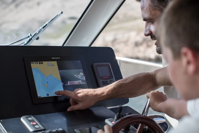 MISE EN MAINS ET FORMATION