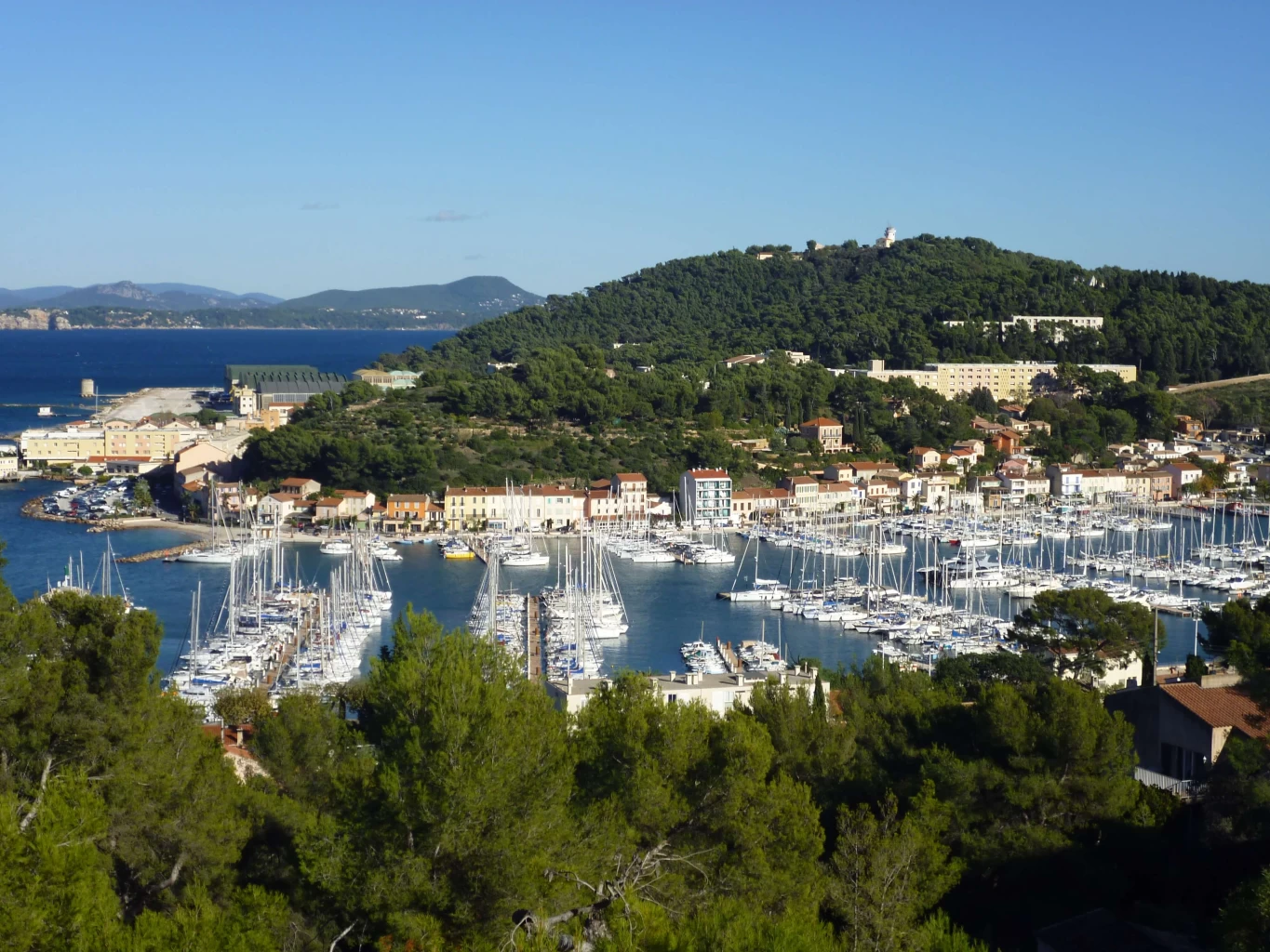 LE PORT DE SAINT MANDRIER