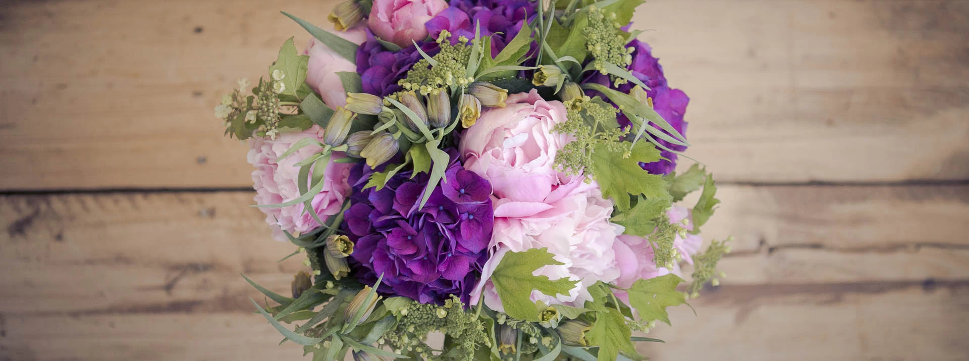 SUBLIMEZ VOS ÉVÉNEMENTS AVEC NOS FLEURS !